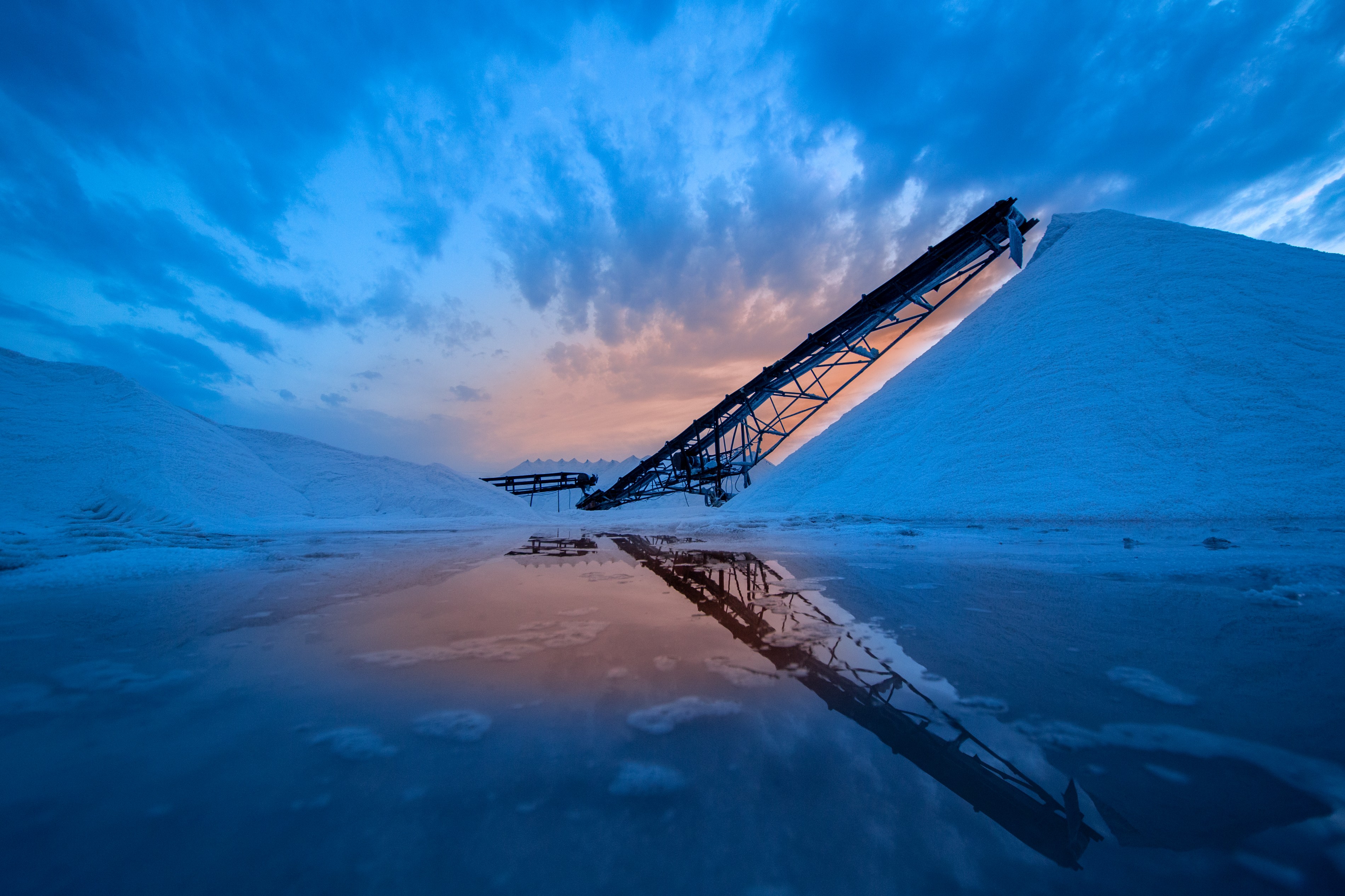 內(nèi)蒙古額吉淖爾制鹽有限公司2024年勞務(wù)服務(wù)采購項目第二標(biāo)段：餐飲、保潔服務(wù)【網(wǎng)上競價】
