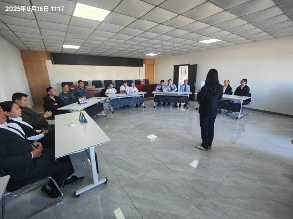 民族政策潤(rùn)心田、中華民族一家親——額鹽公司組織開(kāi)展民族政策宣講和知識(shí)競(jìng)賽活動(dòng)